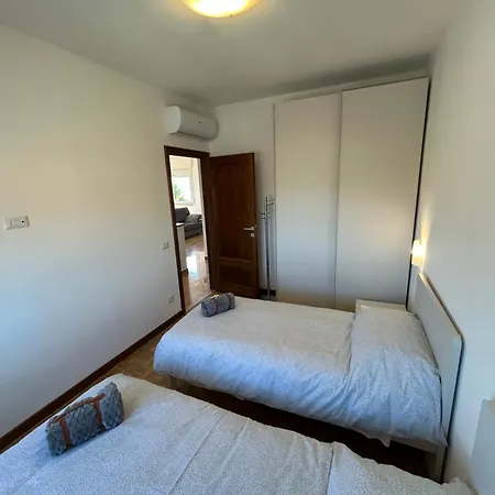 Le Farfalle Apartment *